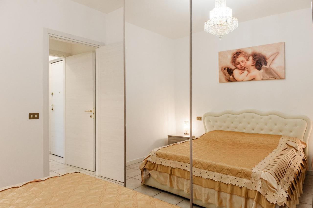 Appartamento Afrodite Desenzano del Garda Exterior foto